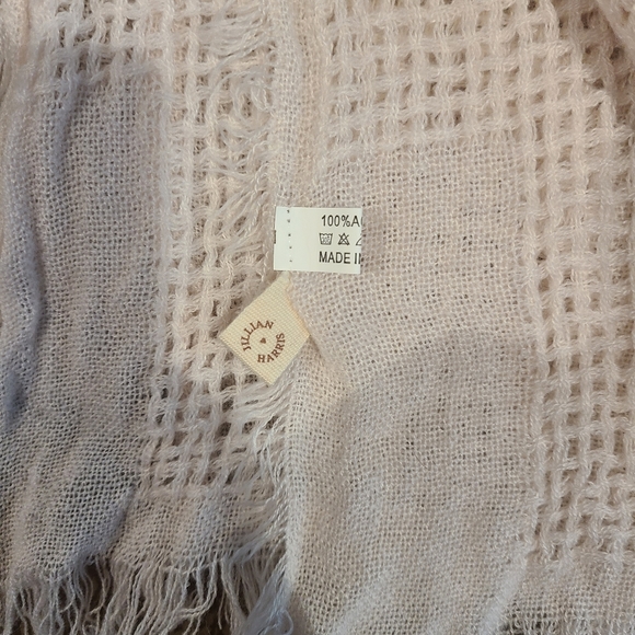 Jackson Rowe x Jillian Harris scarf - Picture 2 of 3